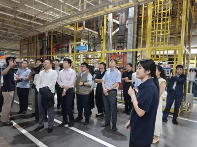 黨建聯(lián)建聚合力 建功支點(diǎn)爭先鋒 長江新動(dòng)能黨支部與嵐圖汽車產(chǎn)品管理部黨支部聯(lián)合開展主題黨日活動(dòng)